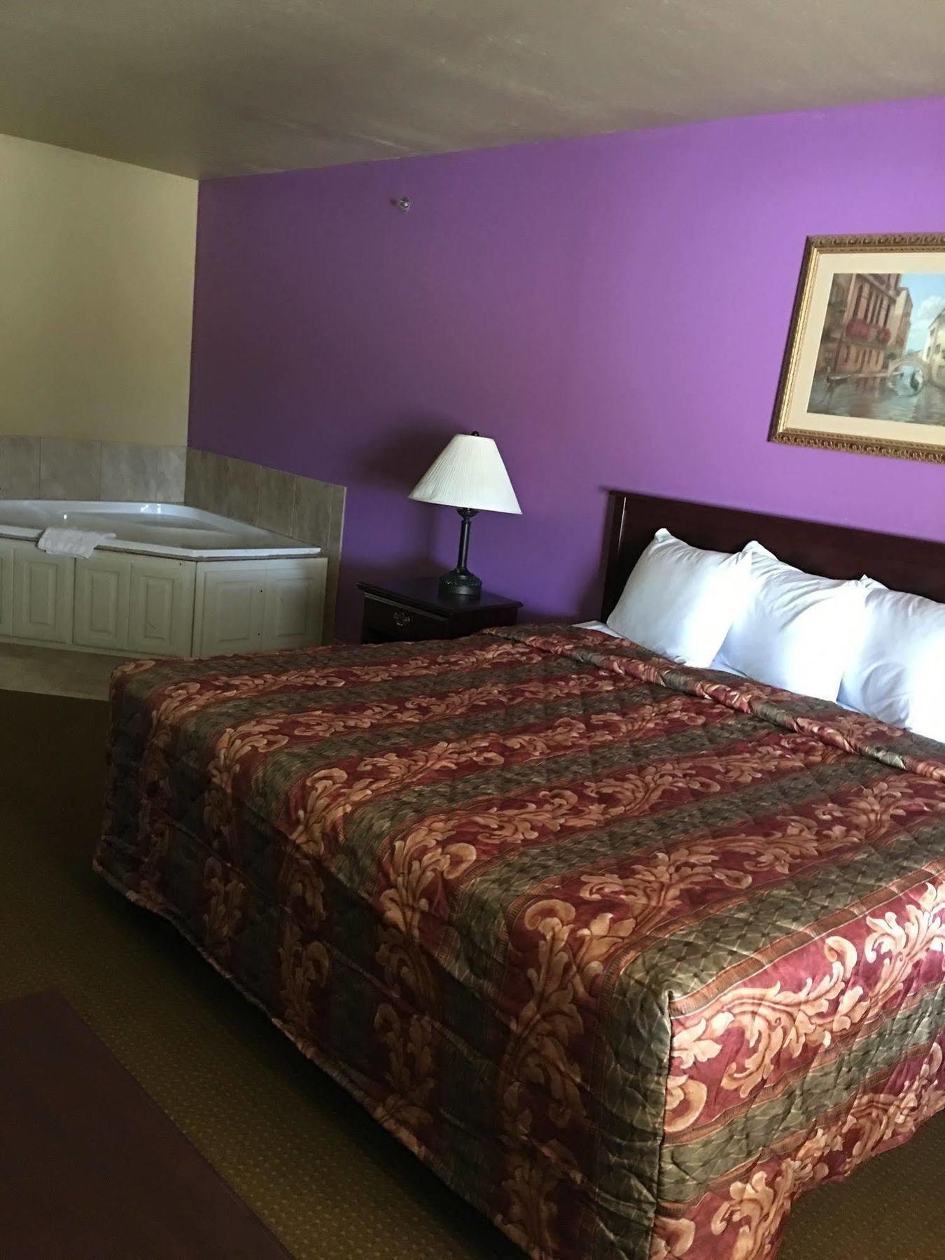Econo Lodge Inn & Suites Greenbrier Exterior foto
