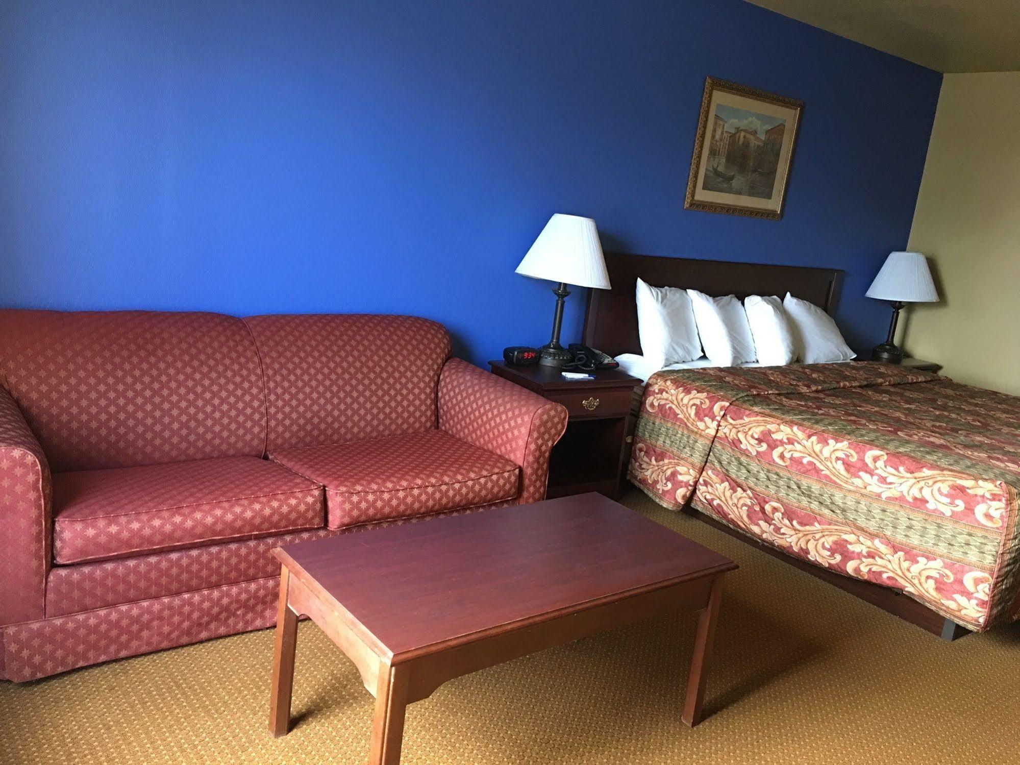 Econo Lodge Inn & Suites Greenbrier Exterior foto